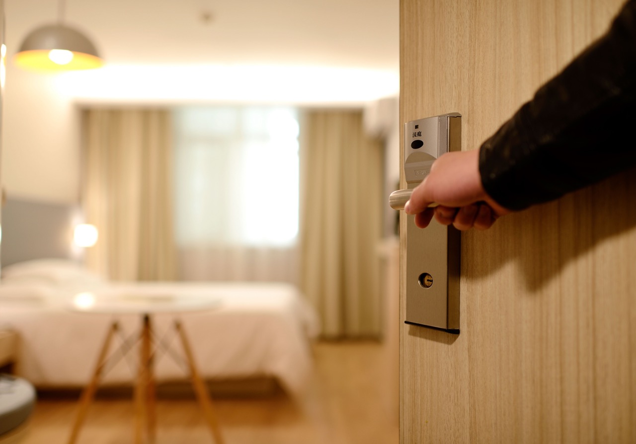 Apogaeis-Technologies-Hospitality-Industry-Technological-Trends