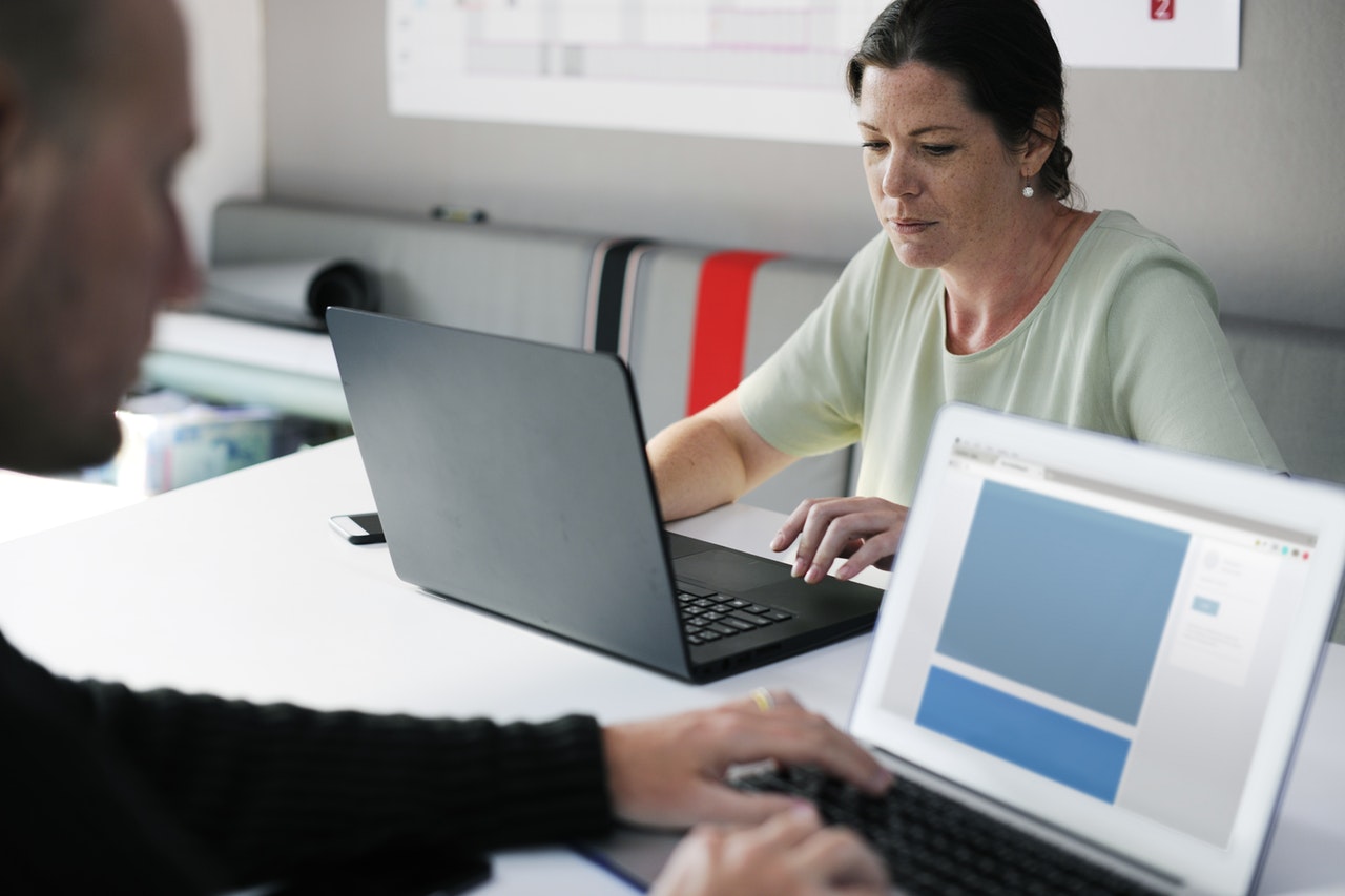 Apogaeis-Technologies-Why-You-Need-a -BYOD-Policy